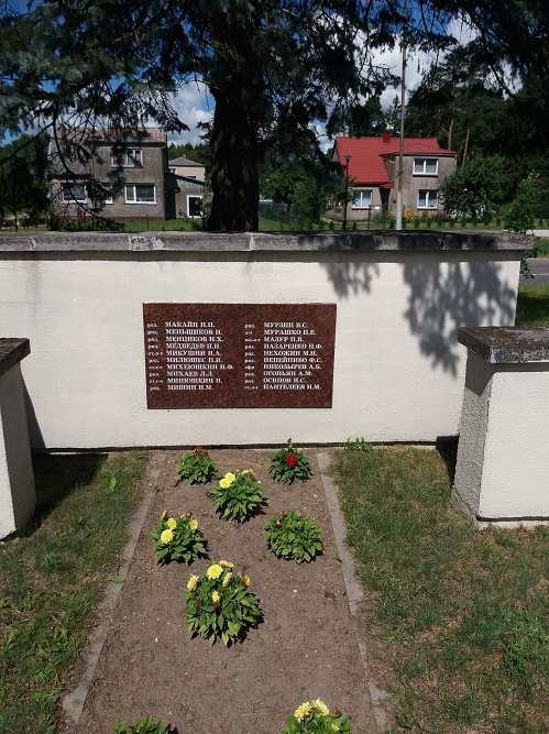 Soviet War Cemetary ilalė #3