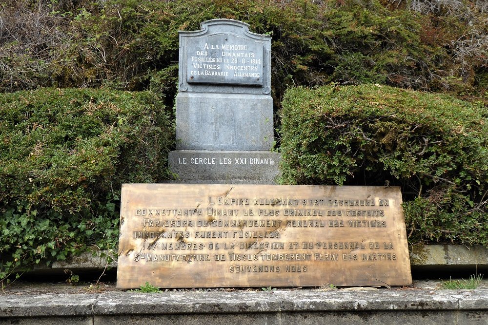 Memorial to Executed Citizens of Leffe #1
