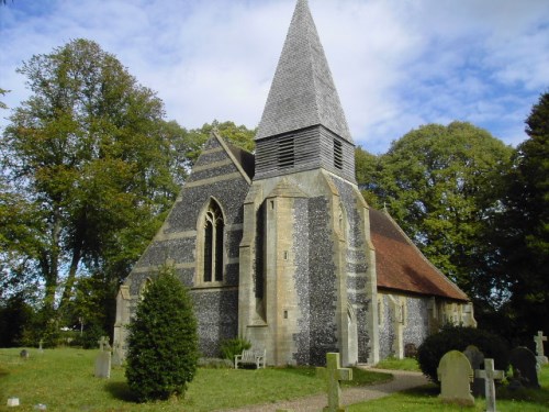 Oorlogsgraf van het Gemenebest St. Laurence Churchyard