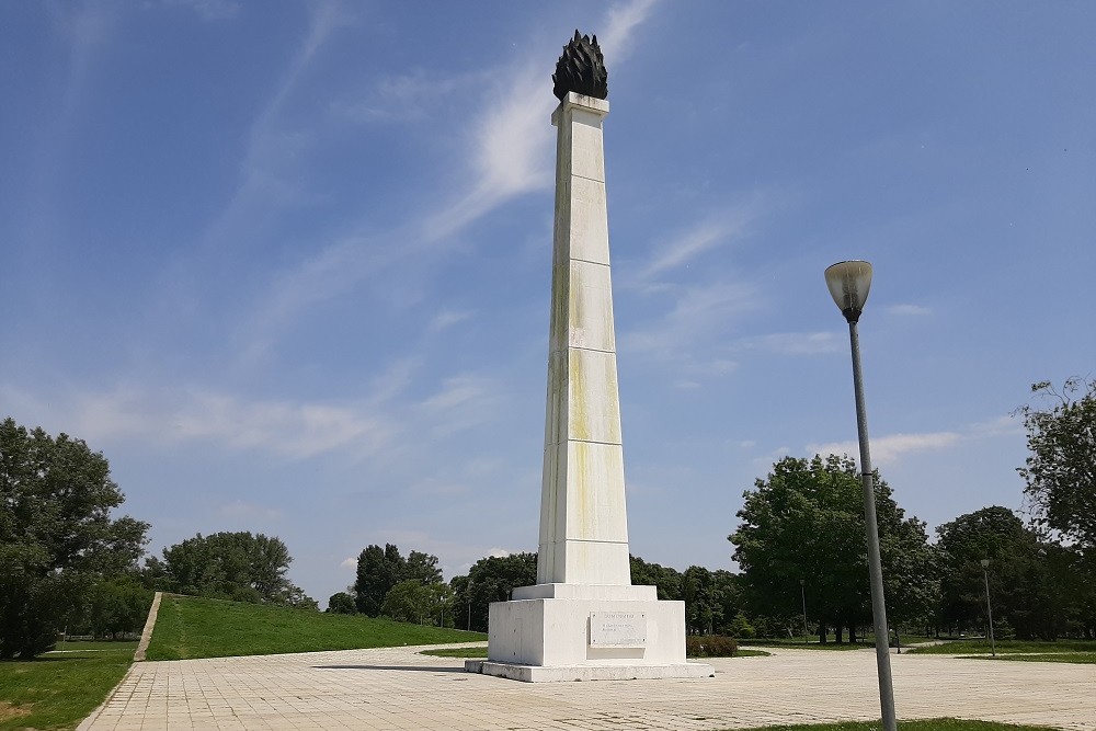 Monument Slachtoffers NAVO-Bombardementen #1