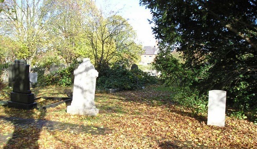 Oorlogsgraven van het Gemenebest St Nicholas Churchyard