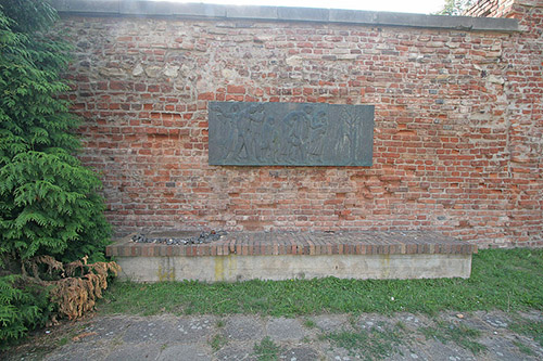 Monument Treinstation Getto Theresienstadt