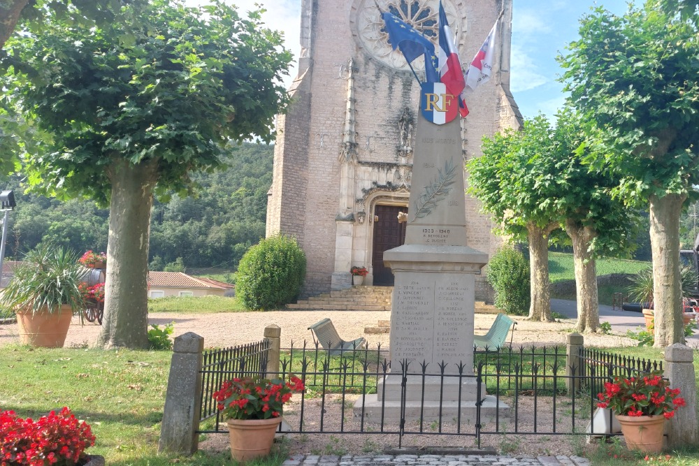 Oorlogsmonument Fuissé #1
