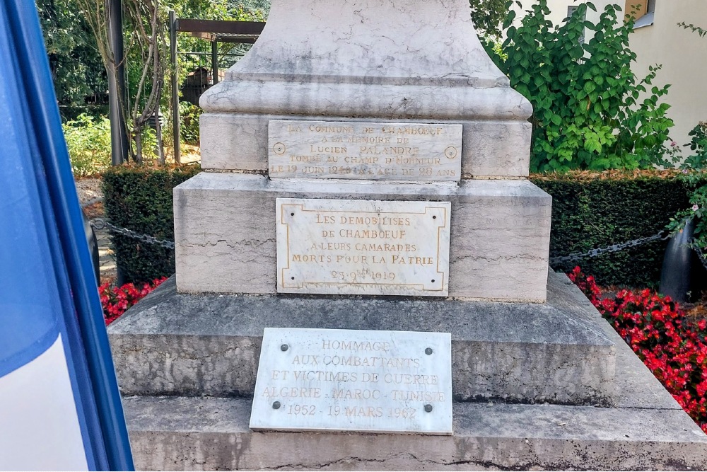 War Memorial Chamboeuf #4
