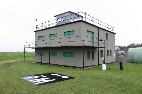 Monument Bemanning 95e Bomb Group #2