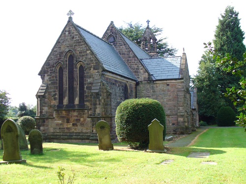 Oorlogsgraf van het Gemenebest St. Peter Churchyard