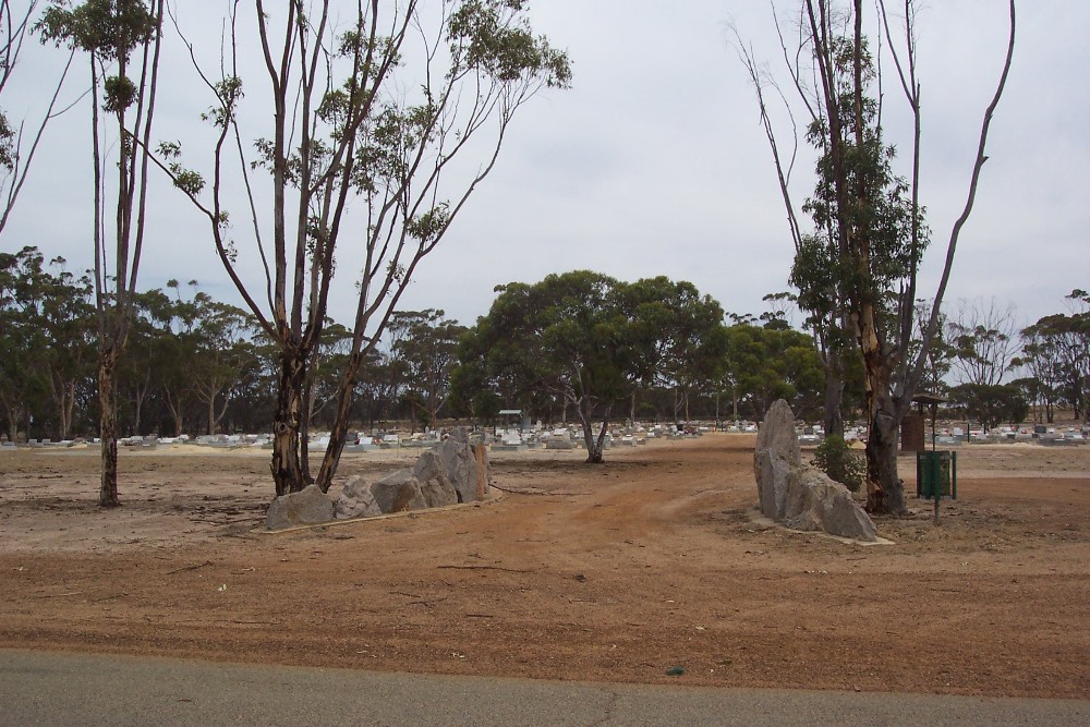 Commonwealth War Graves Gnowangerup Public Cemetery