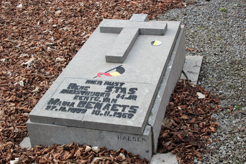 Belgian Graves Veterans Bevingen Sint-Truiden #3