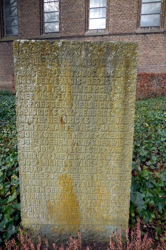 Oorlogsmonument Nütterden #2