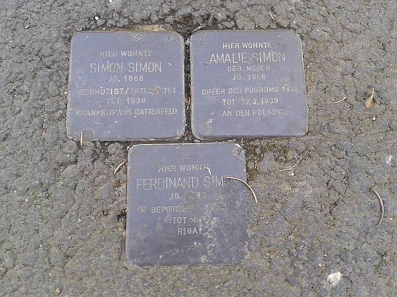 Stolpersteine Bergstraße 6
