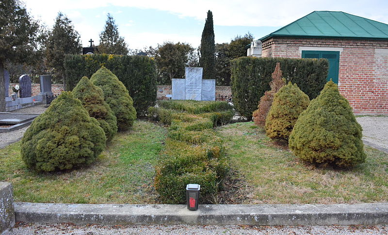 Russian Mass Grave Laxenburg #1
