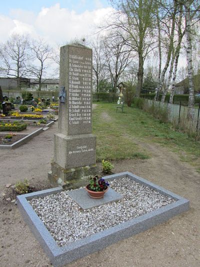 War Memorial Fahrbinde #1