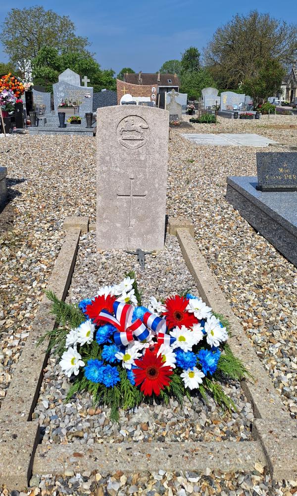 Commonwealth War Graves Oisemont #3