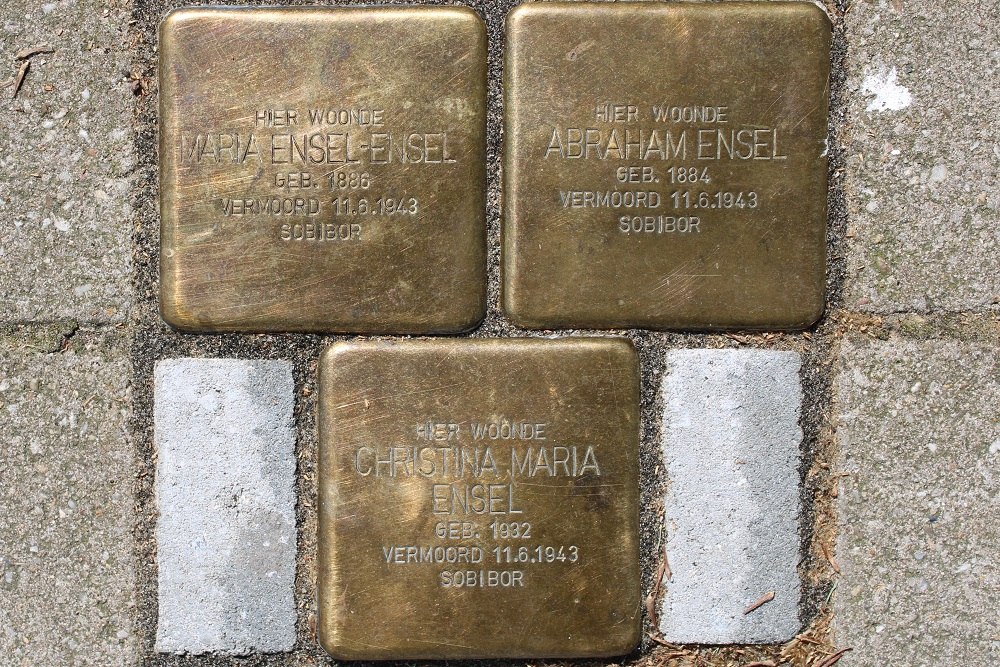 Stolpersteine Graafsebaan 33