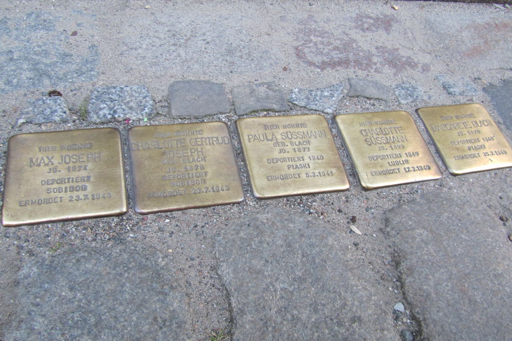 Stumbling Stones Ossenreyerstraße 53