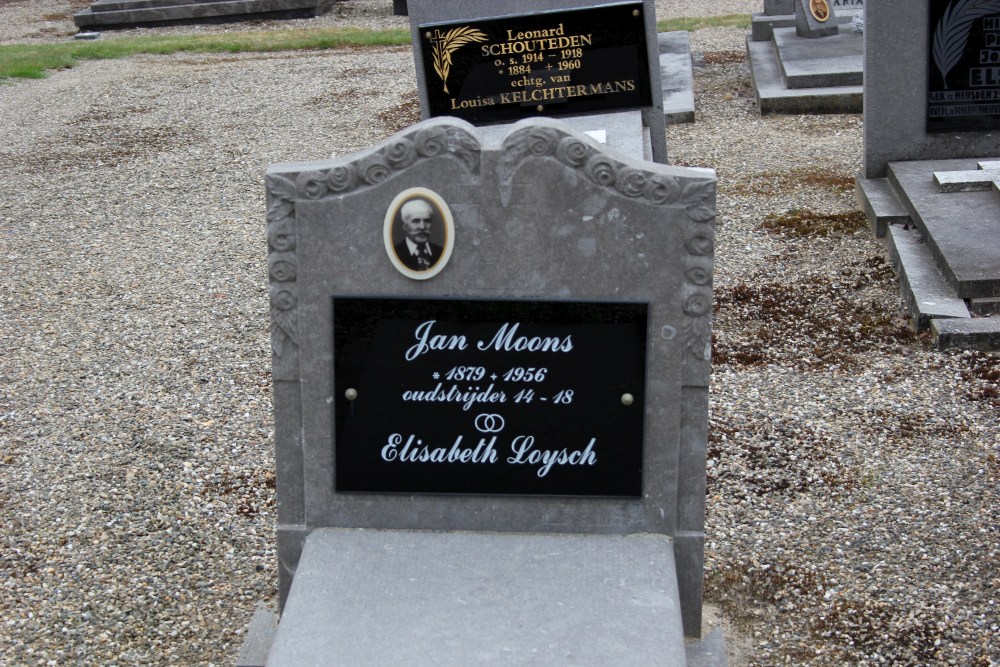 Belgian Graves Veterans Helchteren #3