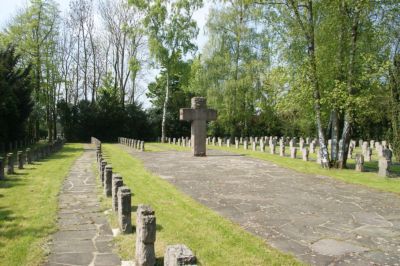 Duitse Oorlogsbegraafplaats Steinfeld #1