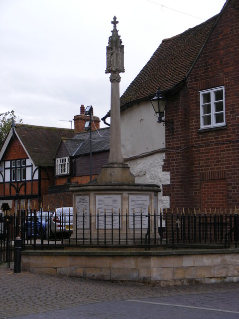 War Memorial Newport Pagnell