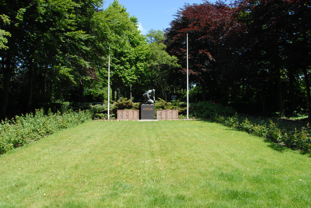 War Memorial Texel #5