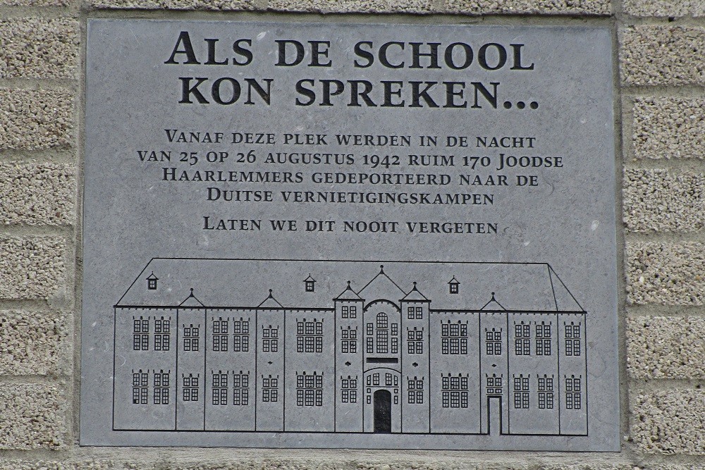 Gedenkteken Oude Bavo School