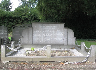 Commonwealth War Graves Zaamslag #5
