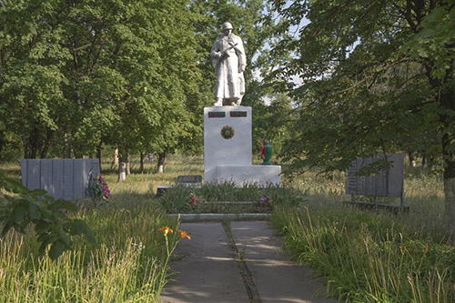 Mass Grave Soviet Soldiers Skrypai #1