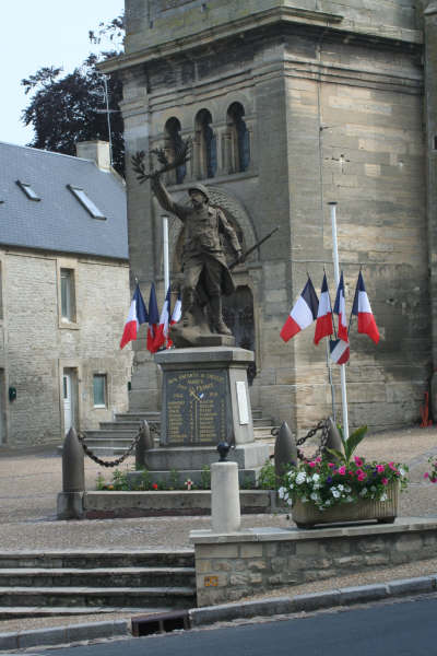 War Memorial Creully