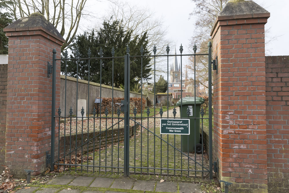 Commonwealth War Grave Protestant Cemetery Druten #4