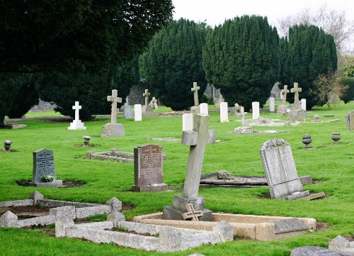 Commonwealth War Graves Highbridge Cemetery #1