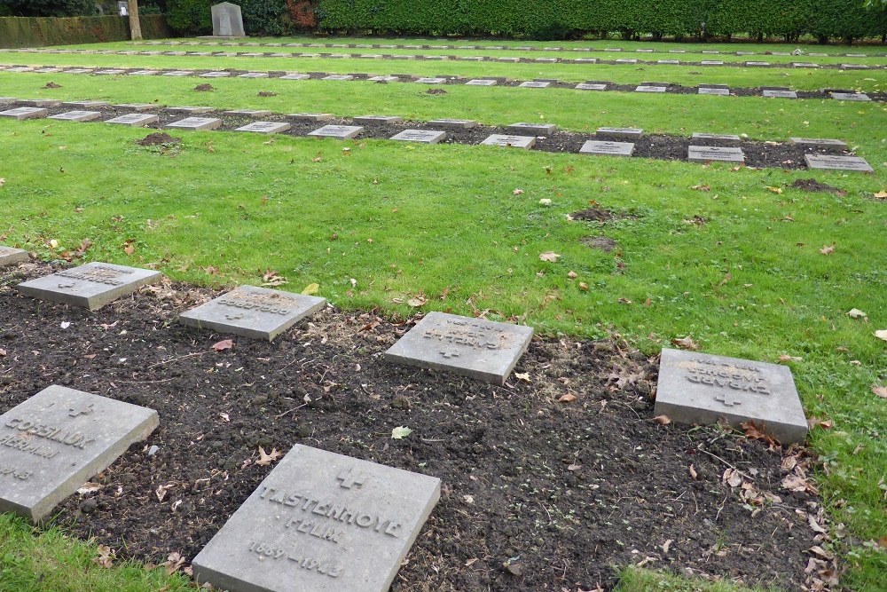 Field of Honour Brussels City Cemetery #2