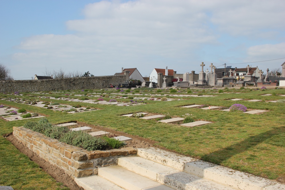 Oorlogsgraven van het Gemenebest Wimereux #4