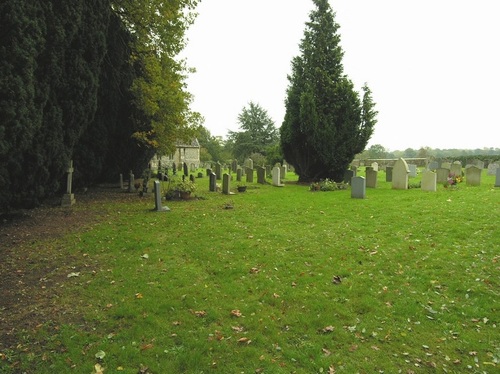 Oorlogsgraf van het Gemenebest St Peter Churchyard