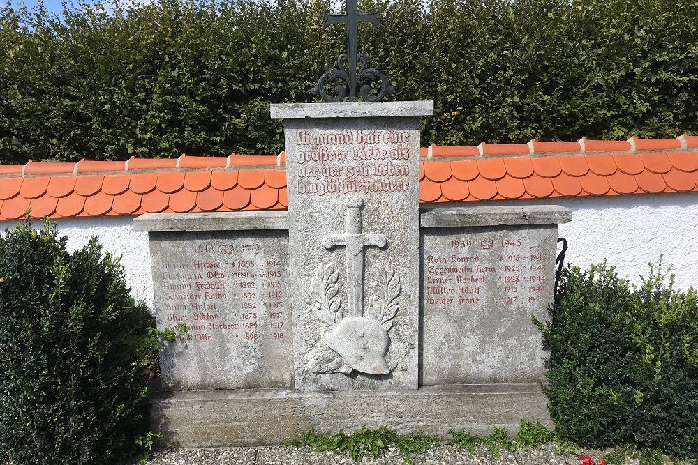 Monument For The Fallen In WW1 And WW2 Hochberg #3