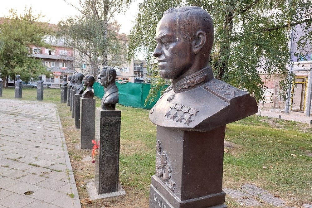 Monument voor Gevallen Strijders #4