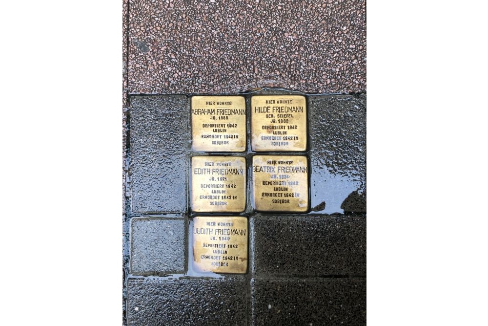 Stolpersteine Herderstrae 11 #1