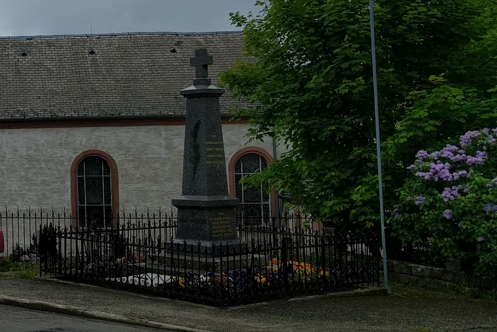 Oorlogsmonument Aubure #2