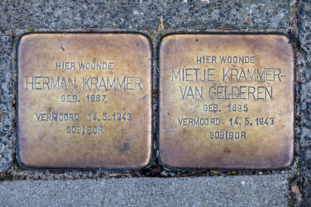 Stolpersteine Eendrachtstraat 1-1 (nu Eendrachtstraat 1A) 