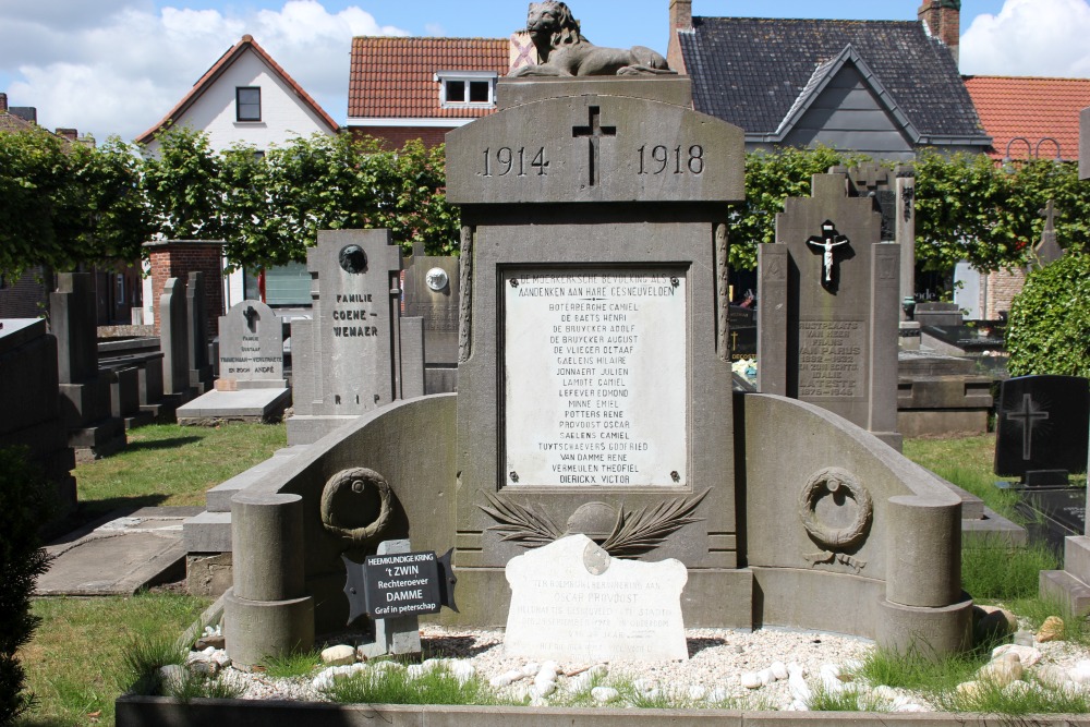 Oorlogsmonumenten Moerkerke Begraafplaats #2