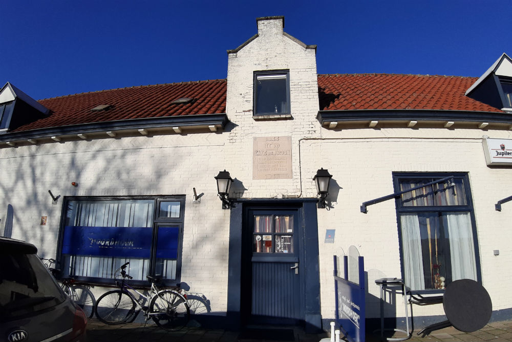 Memorial Reconstruction Cafe de Kroon Noordhoek #1