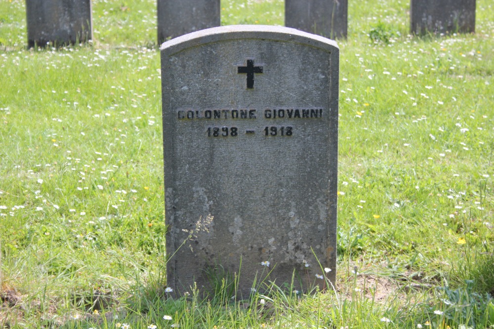 Italian War Graves Anderlecht