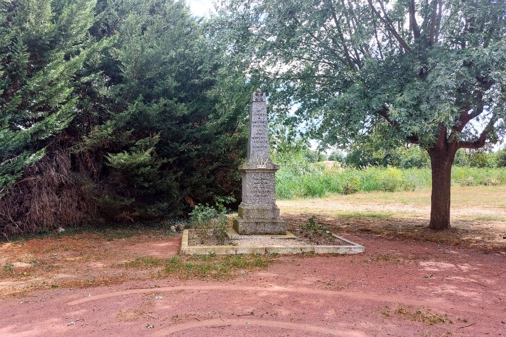 Monument Eerste Wereldoorlog Saint-Paul-d'Uzore #2