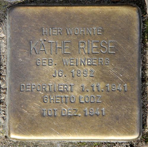 Stolpersteine Winsstrae 40