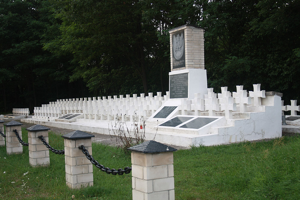 Polish War Cemetery Wytyczno #1