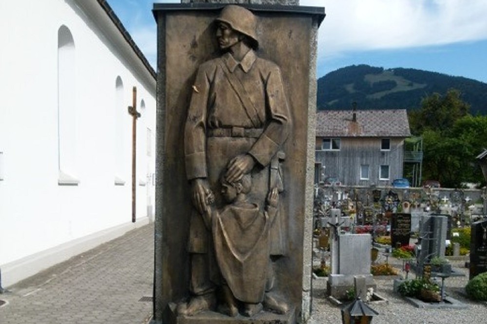 War Memorial Bizau #1