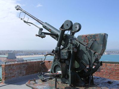 Bofors 40mm Anti-Aircraft Gun #1