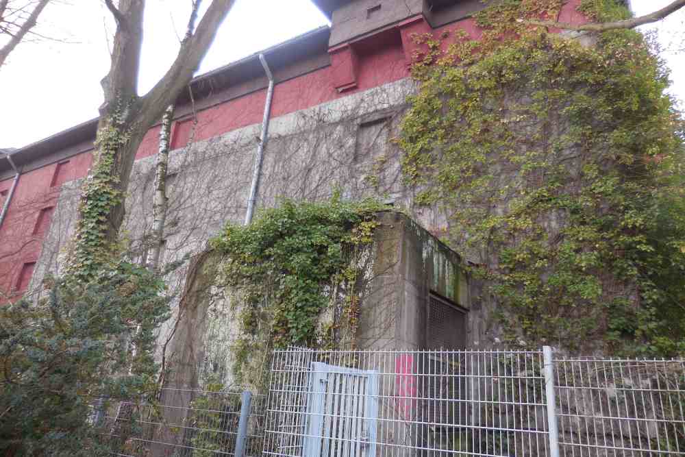 Air Raid Shelter Walter-Dodde-Straße #3