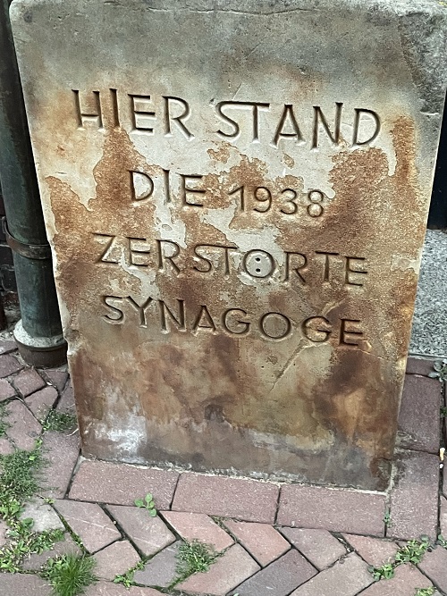 Memorial Destroyed Synagogue #2