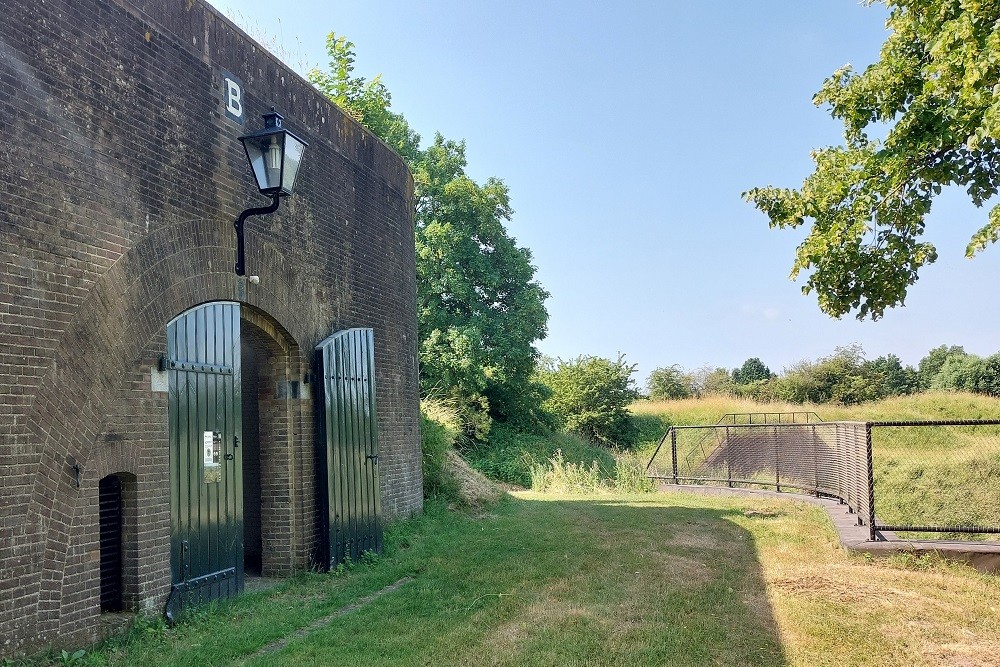 Fort het Hemeltje  -  Flank Battery B #5