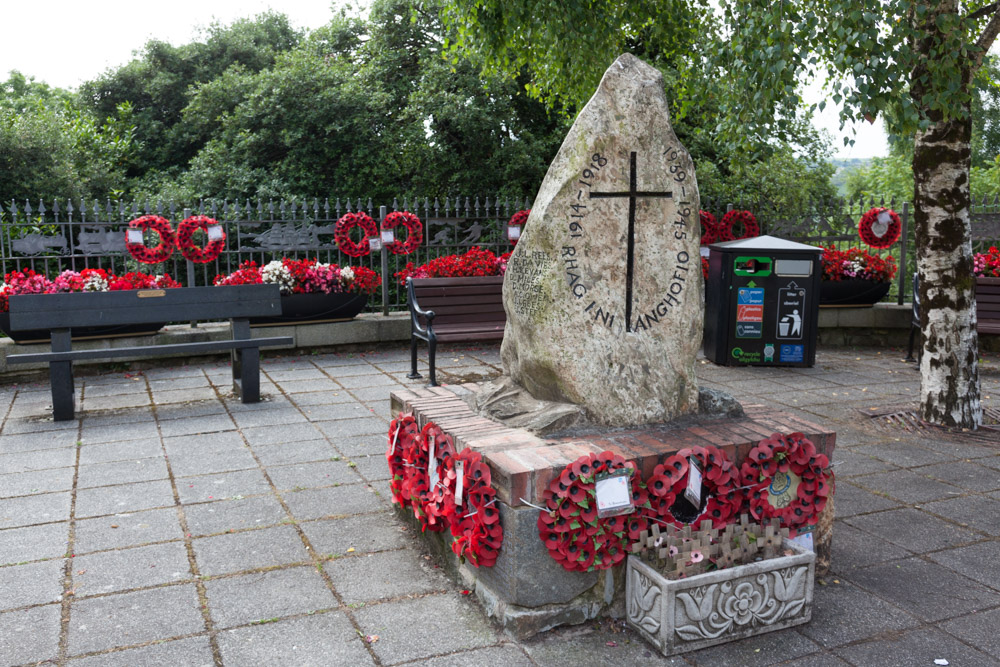 Oorlogsmonument Goodwick #1