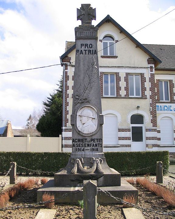 Monument Eerste Wereldoorlog Achiet-le-Petit #1
